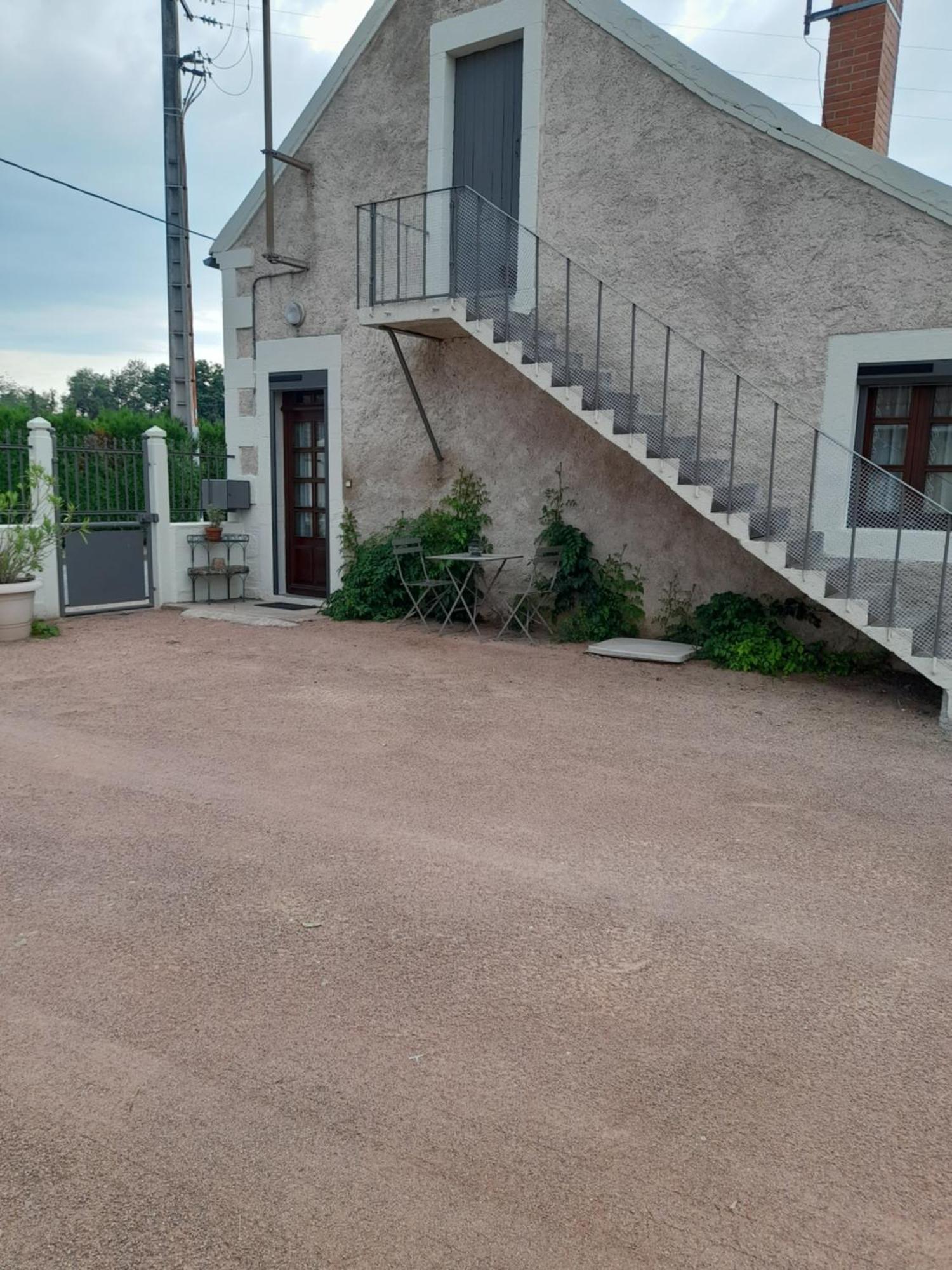 Maison Proche Le Pal 4Kms Thiel-sur-Acolin Εξωτερικό φωτογραφία